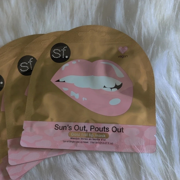 *NWT* SF Glow Sun's Out Pouts Out Lip Masks - Picture 2 of 4